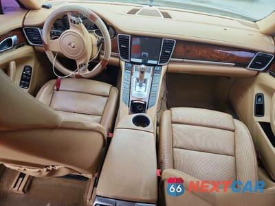 Zdjęcie 8 z 12 samochodu: 2012 PORSCHE PANAMERA 2 VIN:WP0AA2A7XCL013995 - miniatura