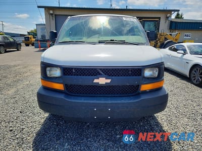 Piąte zdjęcie samochodu w środku: 2014 CHEVROLET EXPRESS G1500 VIN:1GCSHAF49E1117112 - miniatura