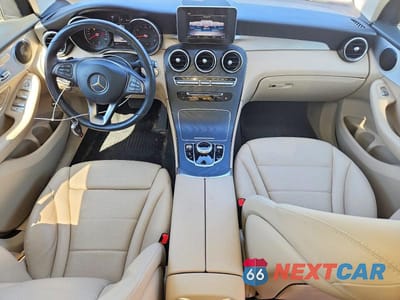 Zdjęcie 8 z 13 samochodu: 2019 MERCEDES-BENZ GLC 300 4MATIC VIN:WDC0G4KB8KV149306 - miniatura
