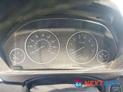 Zdjęcie 9 z 12 samochodu: 2017 BMW 320 XI VIN:WBA8E5G52HNU23077 - miniatura