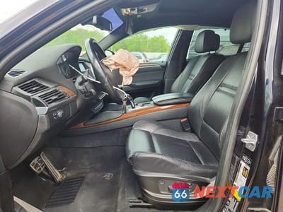 Zdjęcie 7 z 12 samochodu: 2014 BMW X6 XDRIVE35I VIN:5UXFG2C59E0C44473 - miniatura