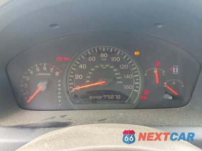 Zdjęcie 9 z 12 samochodu: 2003 HONDA ACCORD LX VIN:1HGCM56333A008660 - miniatura