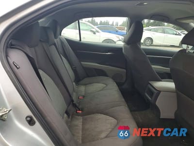 Zdjęcie 10 z 12 samochodu: 2020 TOYOTA CAMRY LE VIN:4T1C31AK6LU018568 - miniatura