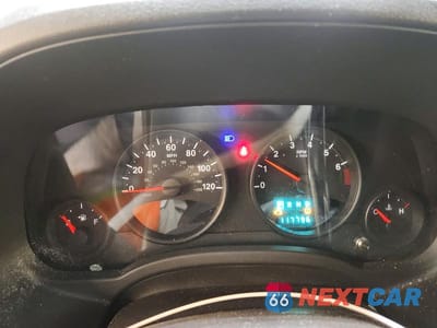 Zdjęcie 9 z 13 samochodu: 2012 JEEP COMPASS VIN:1C4NJDEB9CD613347 - miniatura