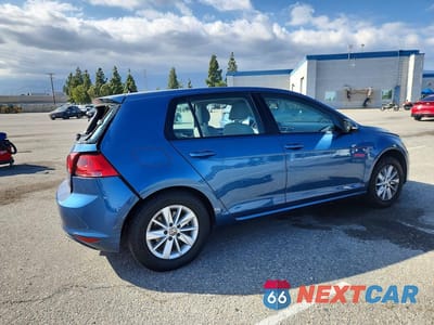 Trzecie zdjęcie samochodu z tyłu: 2017 VOLKSWAGEN GOLF S VIN:3VW117AU1HM032876 - miniatura