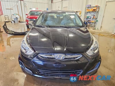 Piąte zdjęcie samochodu w środku: 2017 HYUNDAI ACCENT SE VIN:KMHCT4AE1HU189229 - miniatura