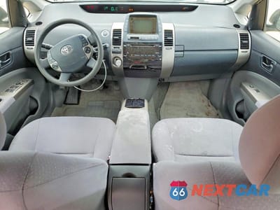 Zdjęcie 8 z 12 samochodu: 2009 TOYOTA PRIUS TOURING VIN:JTDKB20U593502533 - miniatura