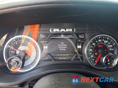 Zdjęcie 9 z 13 samochodu: 2024 RAM 1500 LARAMIE VIN:1C6SRFJT6RN116188 - miniatura