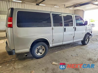 Trzecie zdjęcie samochodu z tyłu: 2015 CHEVROLET EXPRESS G3500 LT VIN:1GAZGYFGXF1286926 - miniatura