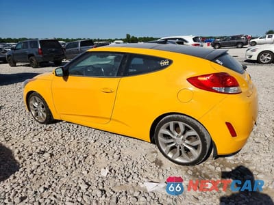 Drugie zdjęcie samochodu z przodu: 2013 HYUNDAI VELOSTER BASE VIN:KMHTC6AD5DU149183 - miniatura