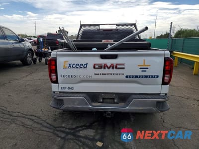 Zdjęcie 6 z 12 samochodu: 2026 GMC SIERRA K1500 VIN:1GTRUAEKXTZ259607 - miniatura
