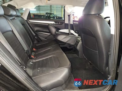 Zdjęcie 10 z 12 samochodu: 2015 VOLKSWAGEN PASSAT SE VIN:1VWBS7A31FC018564 - miniatura