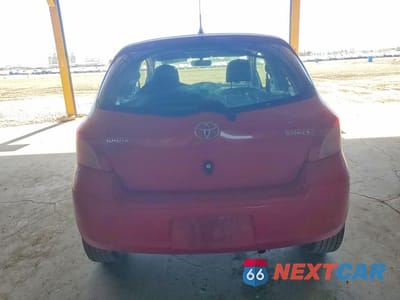 Zdjęcie 6 z 12 samochodu: 2008 TOYOTA YARIS BASE VIN:JTDJT903585216192 - miniatura