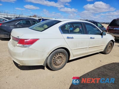Trzecie zdjęcie samochodu z tyłu: 2011 HONDA ACCORD EXL VIN:1HGCP3F87BA800106 - miniatura