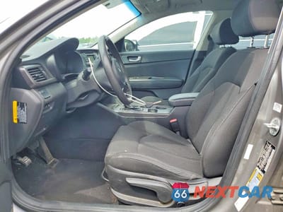Zdjęcie 7 z 12 samochodu: 2016 KIA OPTIMA LX VIN:5XXGT4L34GG114207 - miniatura