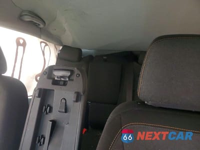 Zdjęcie 10 z 13 samochodu: 2020 CHEVROLET EQUINOX LT VIN:3GNAXJEV9LS538243 - miniatura