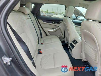 Zdjęcie 10 z 12 samochodu: 2022 JAGUAR F-PACE S VIN:SADCJ2EX8NA692929 - miniatura