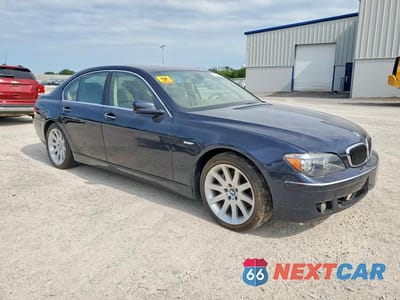 Czwarte zdjęcie samochodu z boku: 2006 BMW 750 I VIN:WBAHL83576DT02058 - miniatura