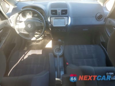 Zdjęcie 8 z 12 samochodu: 2012 SUZUKI SX4 VIN:JS2YB5A34C6306239 - miniatura
