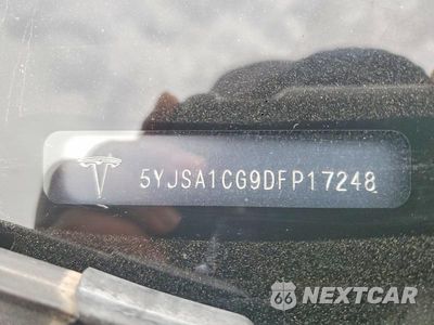 Zdjęcie 12 z 12 samochodu: 2013 TESLA MODEL S VIN:5YJSA1CG9DFP17248 - miniatura