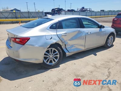 Trzecie zdjęcie samochodu z tyłu: 2017 CHEVROLET MALIBU LT VIN:1G1ZE5ST5HF131598 - miniatura
