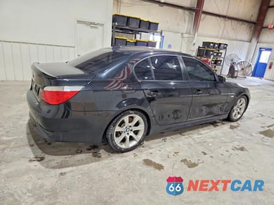 Trzecie zdjęcie samochodu z tyłu: 2007 BMW 550 I VIN:WBANB53527CP08339 - miniatura