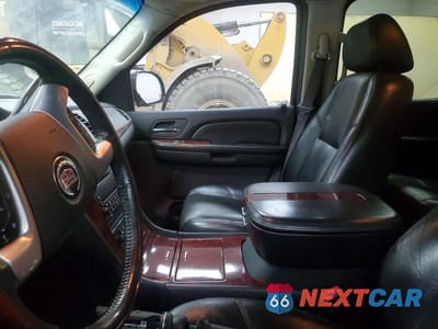 Zdjęcie 7 z 13 samochodu: 2007 CADILLAC ESCALADE EXT VIN:3GYFK628X7G185362 - miniatura