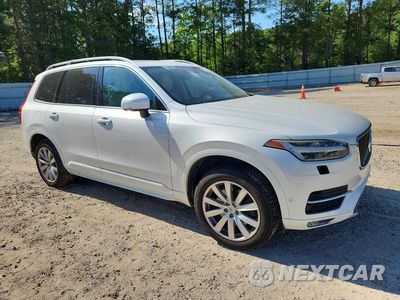 Czwarte zdjęcie samochodu z boku: 2017 VOLVO XC90 T6 VIN:YV4A22PK9H1143372 - miniatura