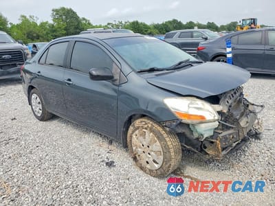 Czwarte zdjęcie samochodu z boku: 2007 TOYOTA YARIS BASE VIN:JTDBT923571048450 - miniatura