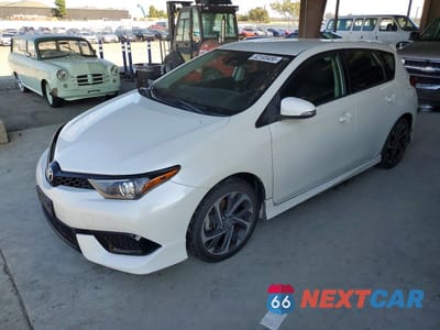 2018 TOYOTA COROLLA IM BASE JTNKARJE6JJ561847 - główne zdjęcie licytacji z USA - miniatura