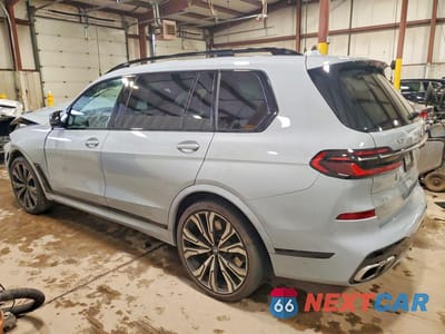 Drugie zdjęcie samochodu z przodu: 2025 BMW X7 M60I VIN:5UX33EM02S9Y23621 - miniatura
