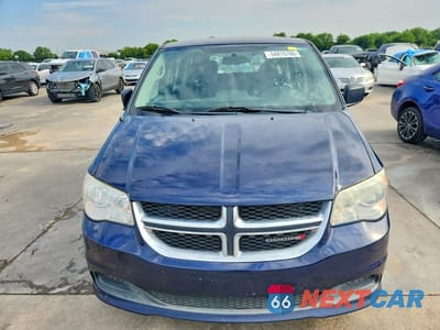 Piąte zdjęcie samochodu w środku: 2015 DODGE GRAND CARAVAN SE VIN:2C4RDGBG8FR641748 - miniatura
