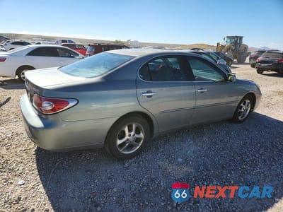 Trzecie zdjęcie samochodu z tyłu: 2002 LEXUS ES 300 VIN:JTHBF30G925008611 - miniatura