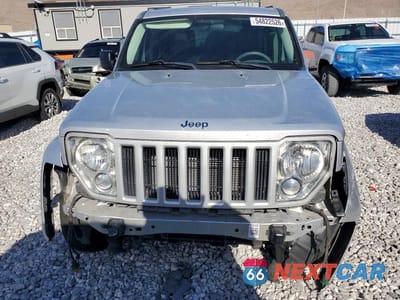 Piąte zdjęcie samochodu w środku: 2008 JEEP LIBERTY SPORT VIN:1J8GP28K98W194962 - miniatura