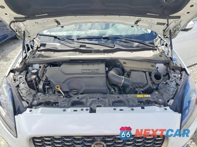 Zdjęcie 12 z 13 samochodu: 2022 JAGUAR E-PACE SE VIN:SADFP2FX5N1029408 - miniatura