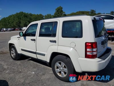 Drugie zdjęcie samochodu z przodu: 2010 JEEP LIBERTY SPORT VIN:1J4PN2GK5AW133025 - miniatura