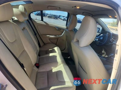 Zdjęcie 10 z 12 samochodu: 2014 VOLVO S60 T5 VIN:YV1612FS1E2295496 - miniatura