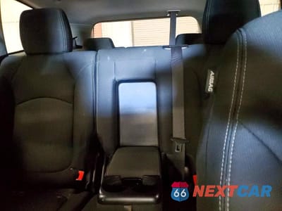 Zdjęcie 10 z 13 samochodu: 2017 CHEVROLET TRAVERSE LT VIN:1GNKVGKDXHJ273415 - miniatura