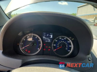 Zdjęcie 9 z 13 samochodu: 2017 HYUNDAI ACCENT SE VIN:KMHCT4AE9HU327499 - miniatura