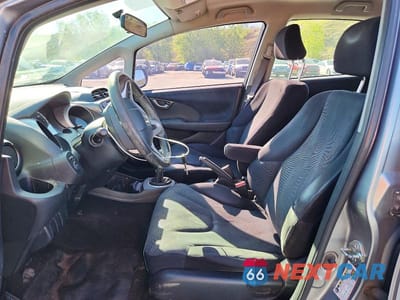 Zdjęcie 7 z 12 samochodu: 2009 HONDA FIT SPORT VIN:JHMGE87419S000208 - miniatura