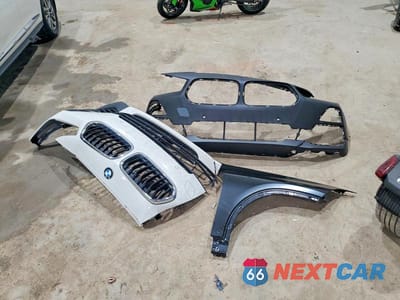 Zdjęcie 13 z 14 samochodu: 2021 BMW X2 SDRIVE28I VIN:WBXYH9C03M5S73408 - miniatura