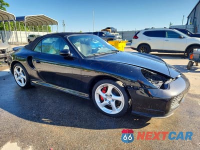 Czwarte zdjęcie samochodu z boku: 2004 PORSCHE 911 TURBO CABRIOLET VIN:WP0CB29914S675421 - miniatura