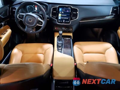 Zdjęcie 8 z 14 samochodu: 2017 VOLVO XC90 T6 VIN:YV4A22PK9H1157790 - miniatura