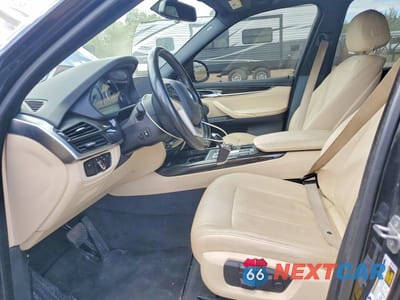 Zdjęcie 7 z 13 samochodu: 2017 BMW X5 XDR40E VIN:5UXKT0C33H0V96365 - miniatura