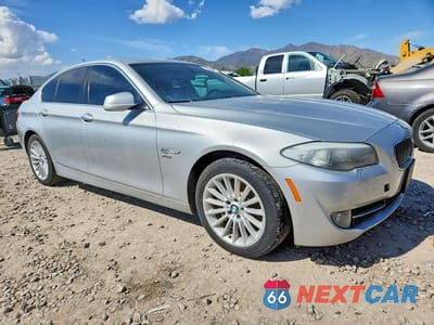 Czwarte zdjęcie samochodu z boku: 2011 BMW 535 XI VIN:WBAFU7C58BC870091 - miniatura
