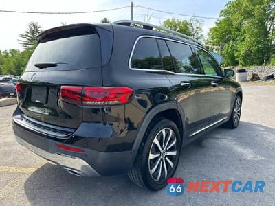 Trzecie zdjęcie samochodu z tyłu: 2020 MERCEDES-BENZ GLB 250 VIN:W1N4M4GB3LW015123 - miniatura
