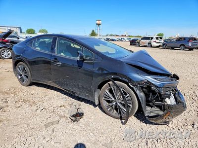 Czwarte zdjęcie samochodu z boku: 2026 TOYOTA PRIUS XLE VIN:JTDADABU4T3035111 - miniatura