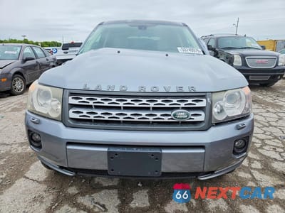Piąte zdjęcie samochodu w środku: 2012 LAND ROVER LR2 HSE VIN:SALFR2BN4CH297244 - miniatura