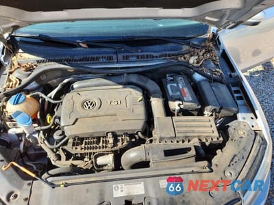 Zdjęcie 11 z 12 samochodu: 2014 VOLKSWAGEN JETTA SE VIN:3VWD17AJ9EM364028 - miniatura