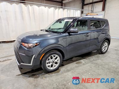 2025 KIA SOUL LX KNDJ23AU0S7258675 - główne zdjęcie licytacji z USA - miniatura